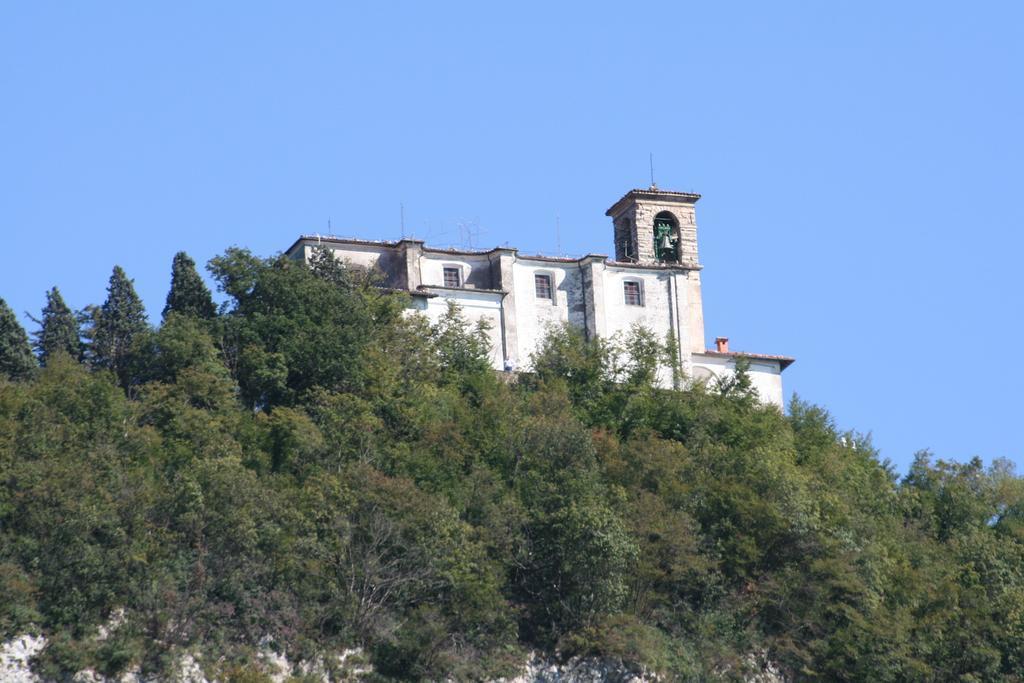 Appartement L'Isola Dei Sapori à Monte Isola Chambre photo